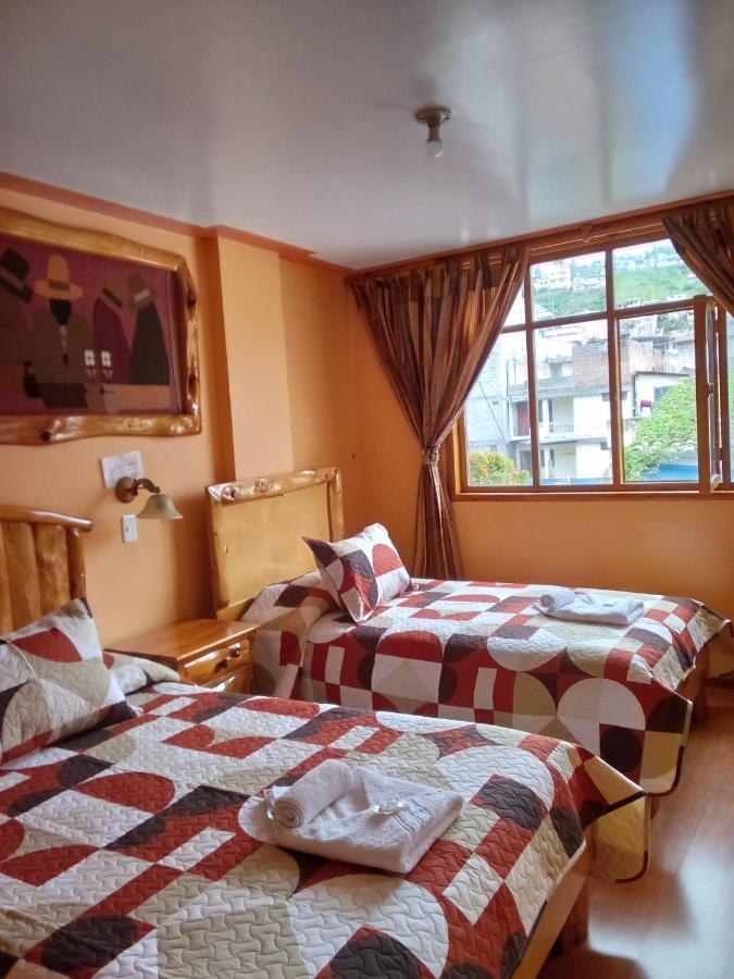 Hotel Santafe Inn Отавало Екстер'єр фото