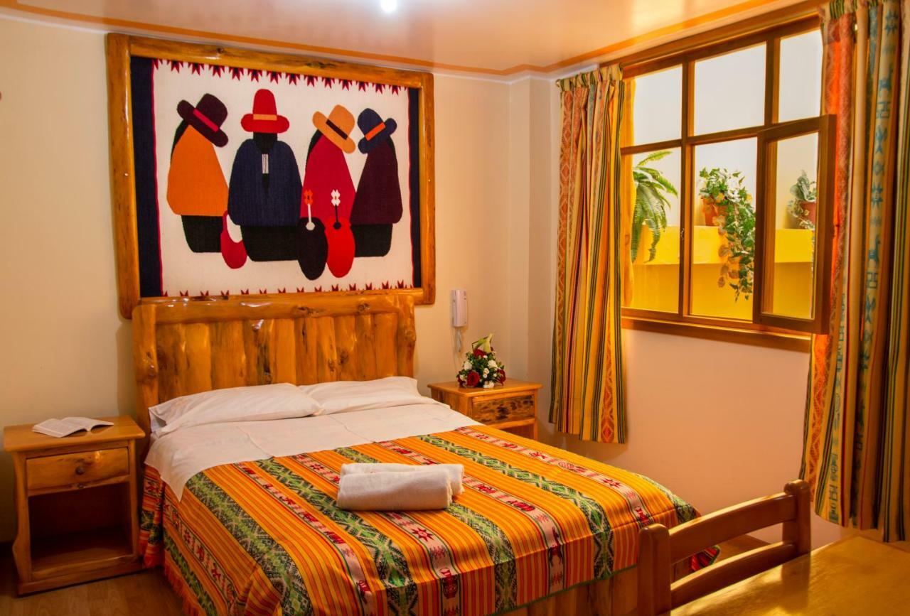 Hotel Santafe Inn Отавало Екстер'єр фото